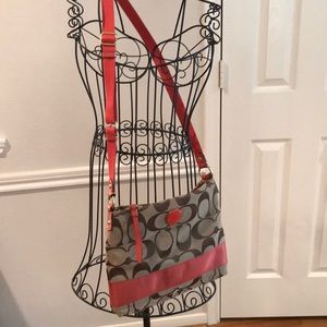 Coach Messenger Large Crossbody-Beige/Coral